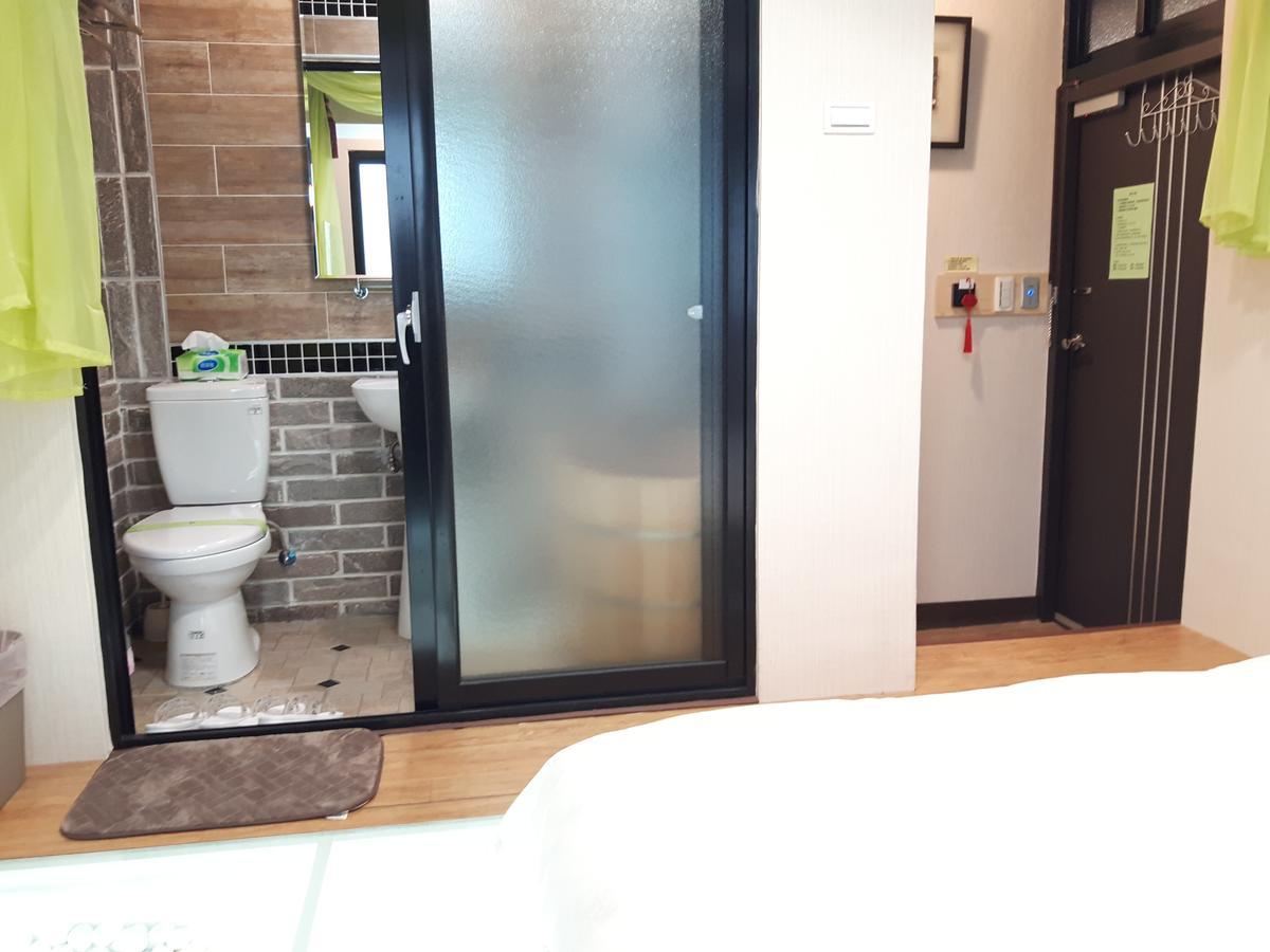 Ferienwohnung Hase Spring Tainan Exterior foto